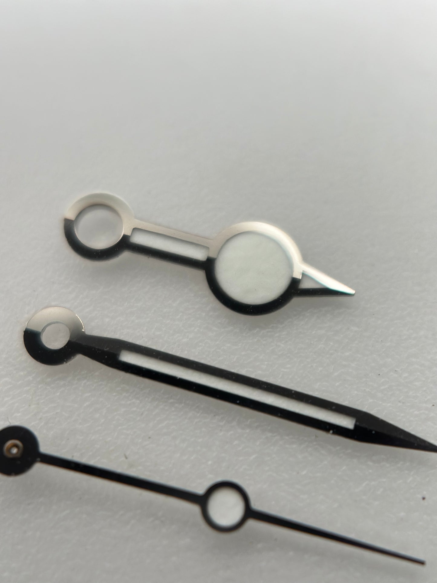 Handset | Lollipop | White | Luminous Glow | ETA 2824